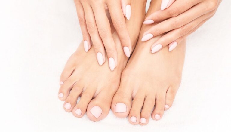 sztywny palec po operacji haluksa