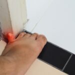 Ból małego palca w stopie – co może oznaczać i jak go leczyć? Ból małego palca w stopie