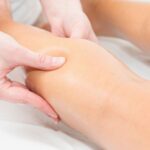 Masaż łydek – techniki relaksacyjne i terapeutyczne Masaż łydek