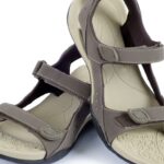 Sandały na płaskostopie