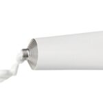 Maść ichtiolowa na wrastające paznokcie – czy warto ją stosować? Maść ichtiolowa na wrastające paznokcie