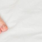 Co zrobić z wrastającym paznokciem?