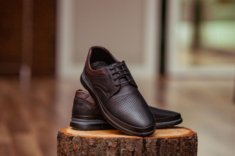 Buty na haluksy i palce młotkowate