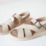 Sandały na haluksa – komfort i styl w jednym Sandały na haluksa