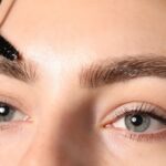 Proces gojenia brwi permanentne dzień po dniu