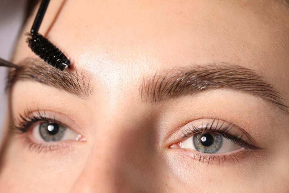 Proces gojenia brwi permanentne dzień po dniu